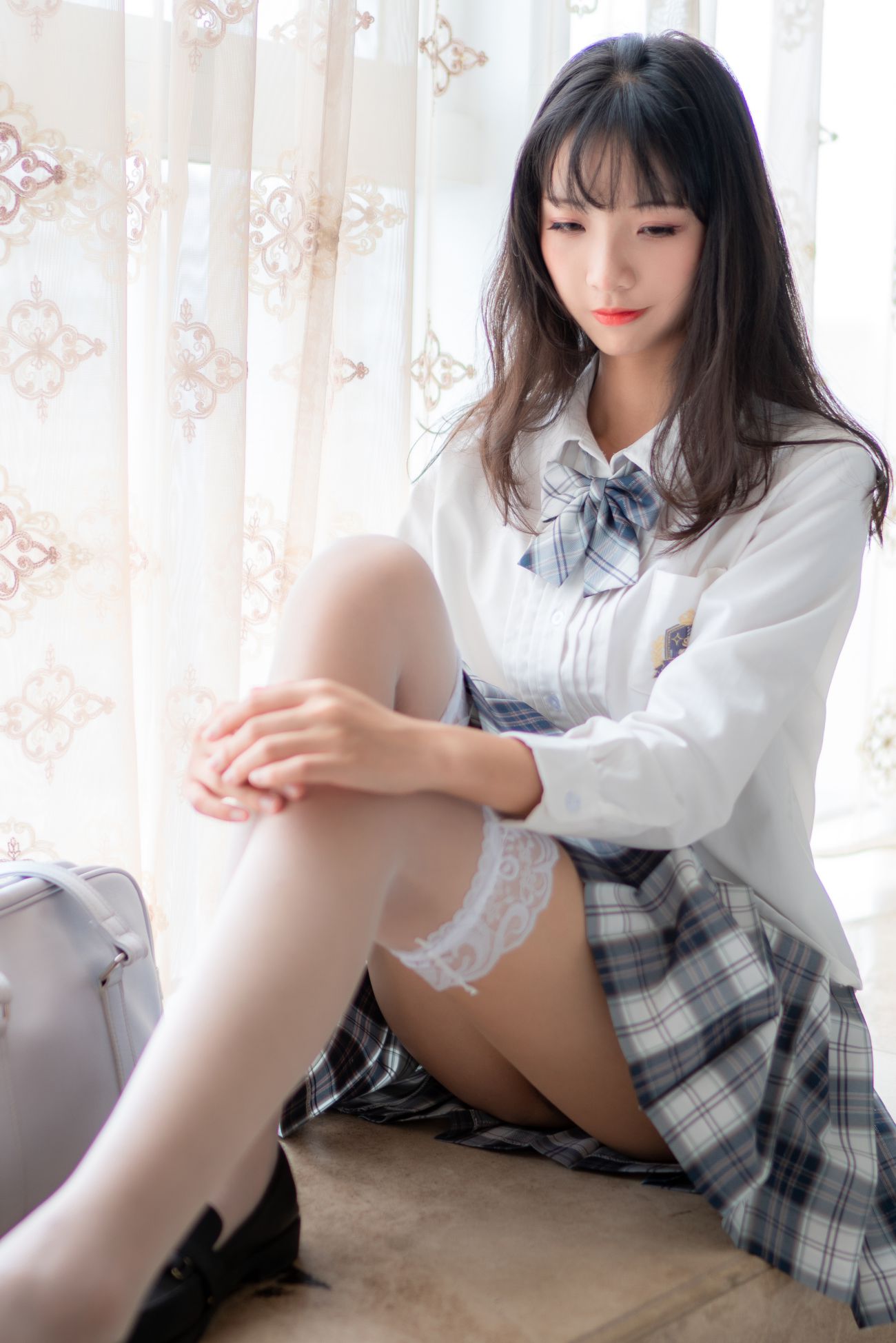 微博美少女西瓜Cosplay性感写真JK格子裙 (22)