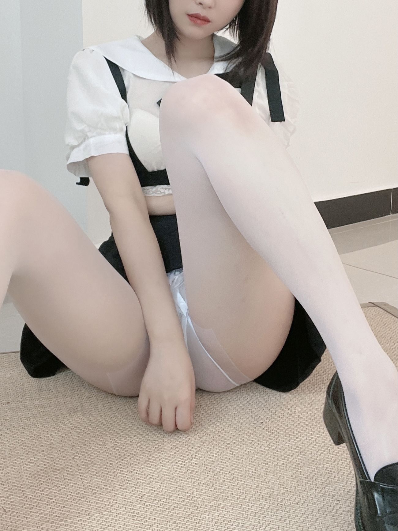 微博美少女田璐璐Cosplay性感写真白丝短裙 (35)