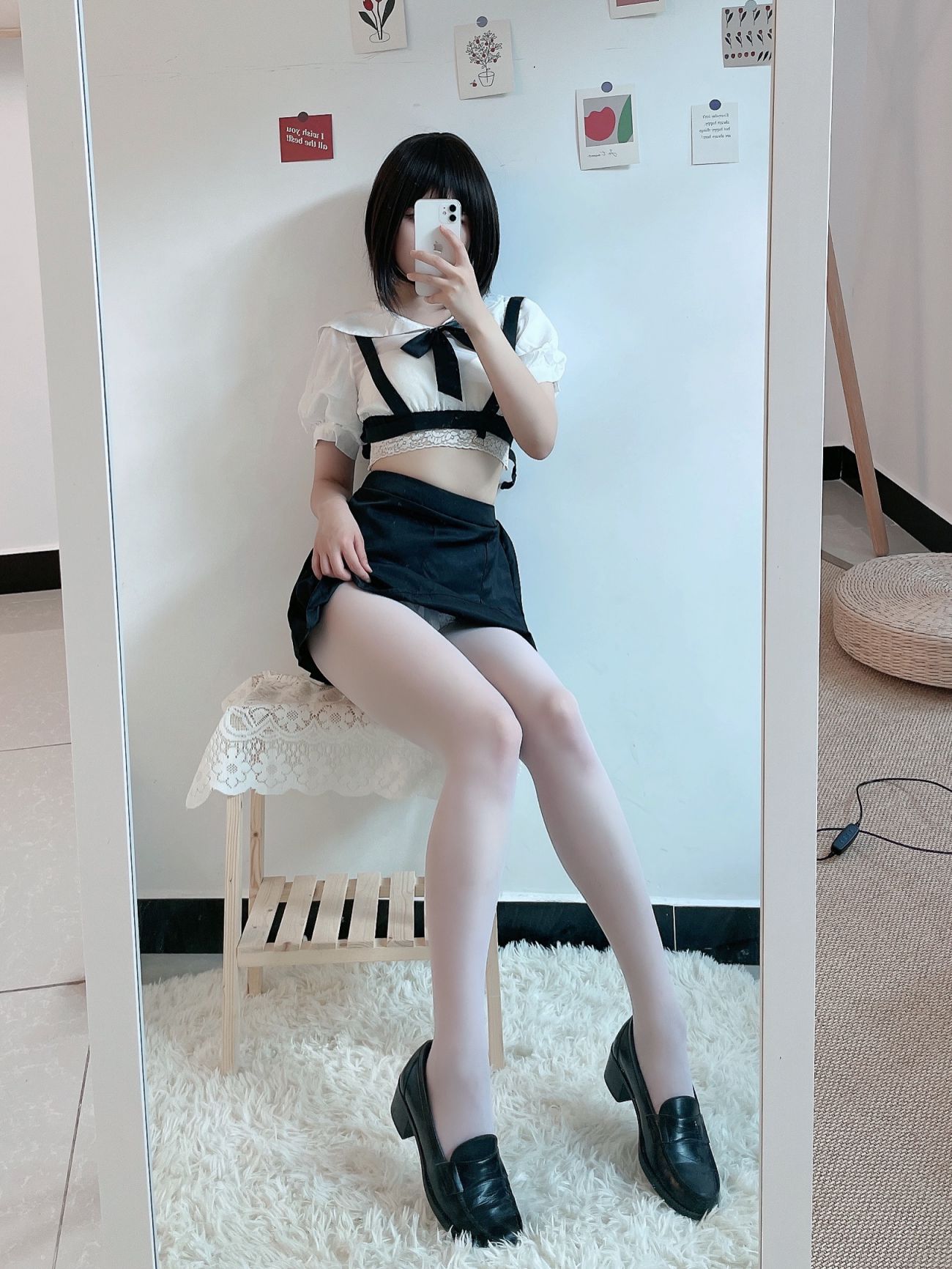 微博美少女田璐璐Cosplay性感写真白丝短裙 (28)