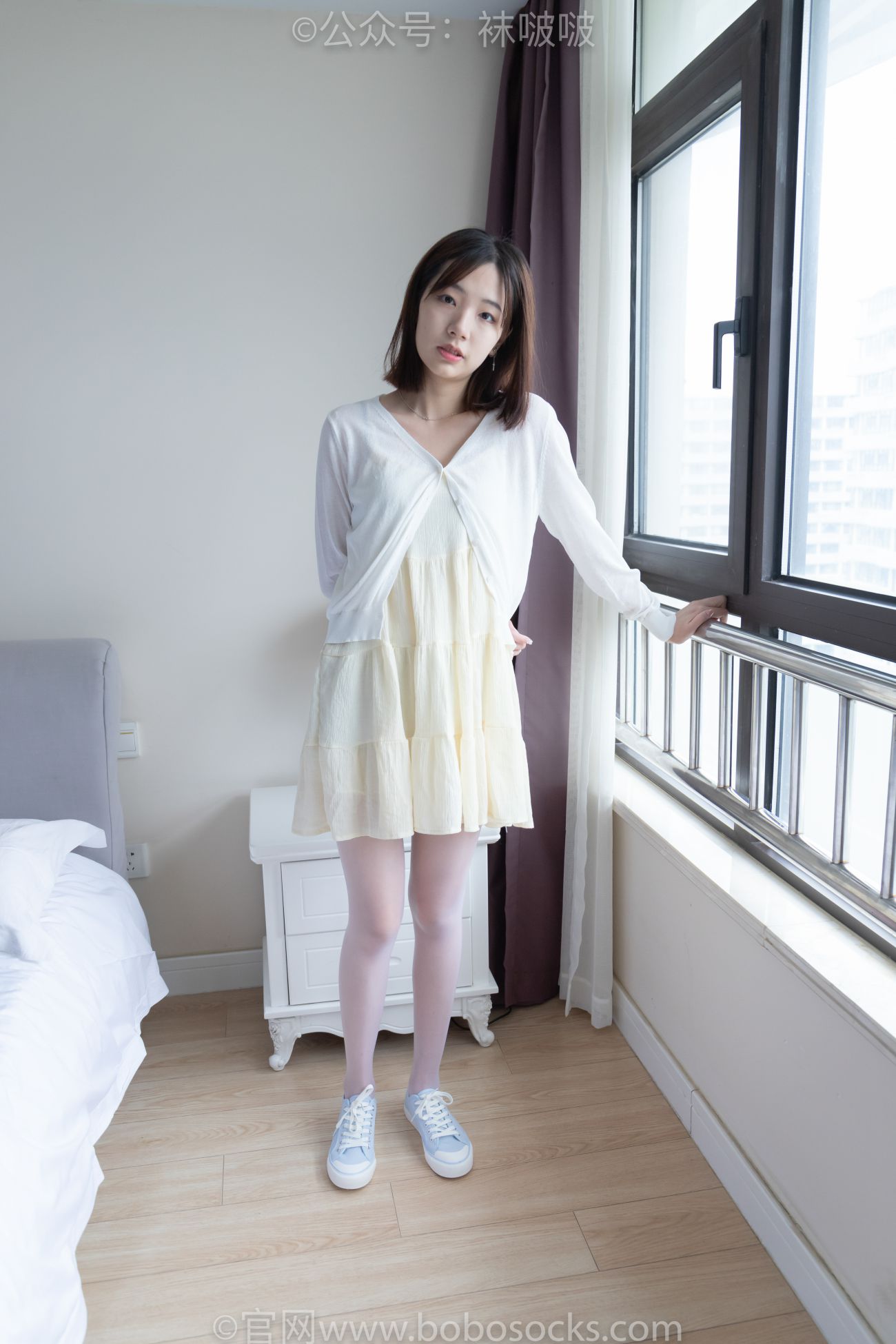 BoBoSocks袜啵啵美少女丝袜美脚写真第No.005期小甜豆帆布鞋薄白丝 (13)