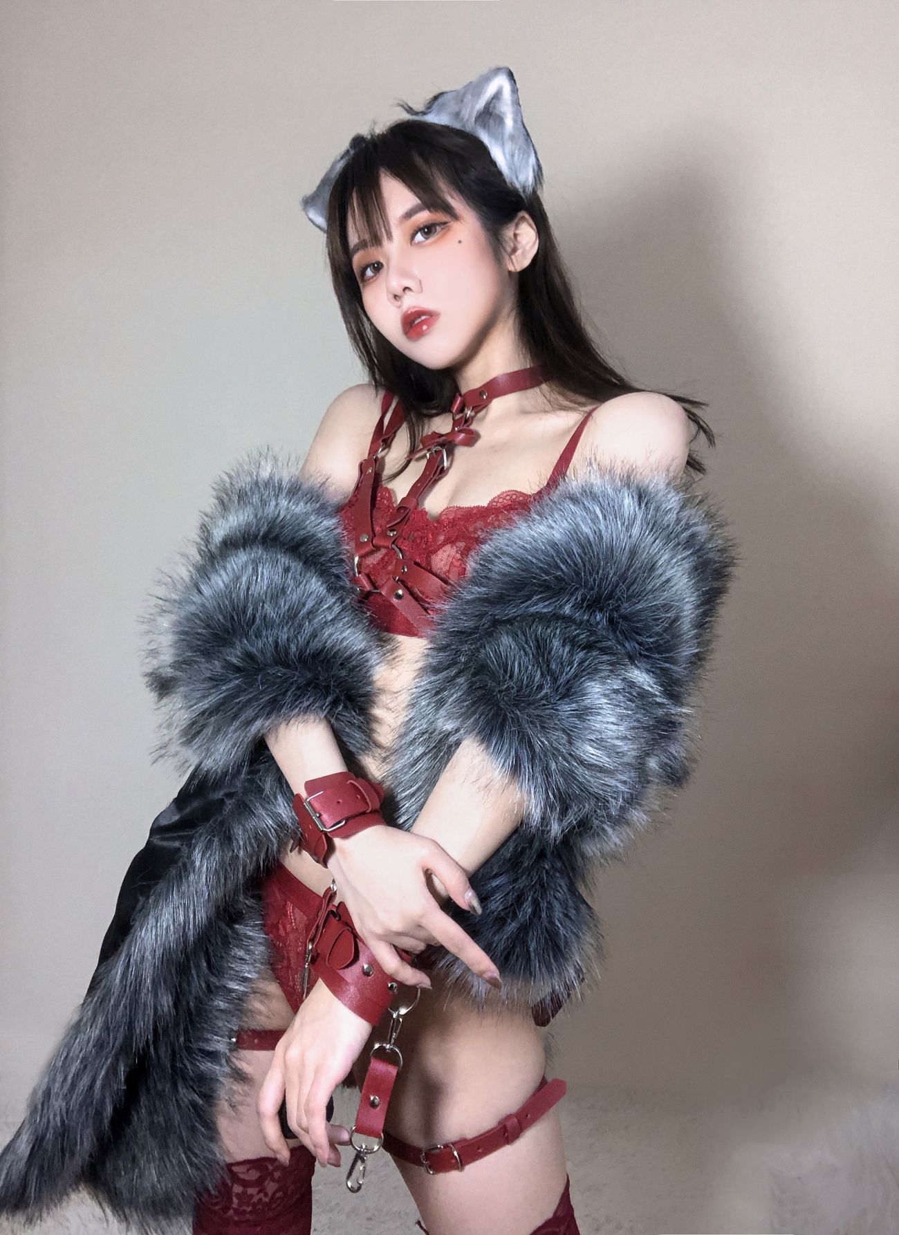 微博美少女果咩酱w性感写真红太狼 (6)