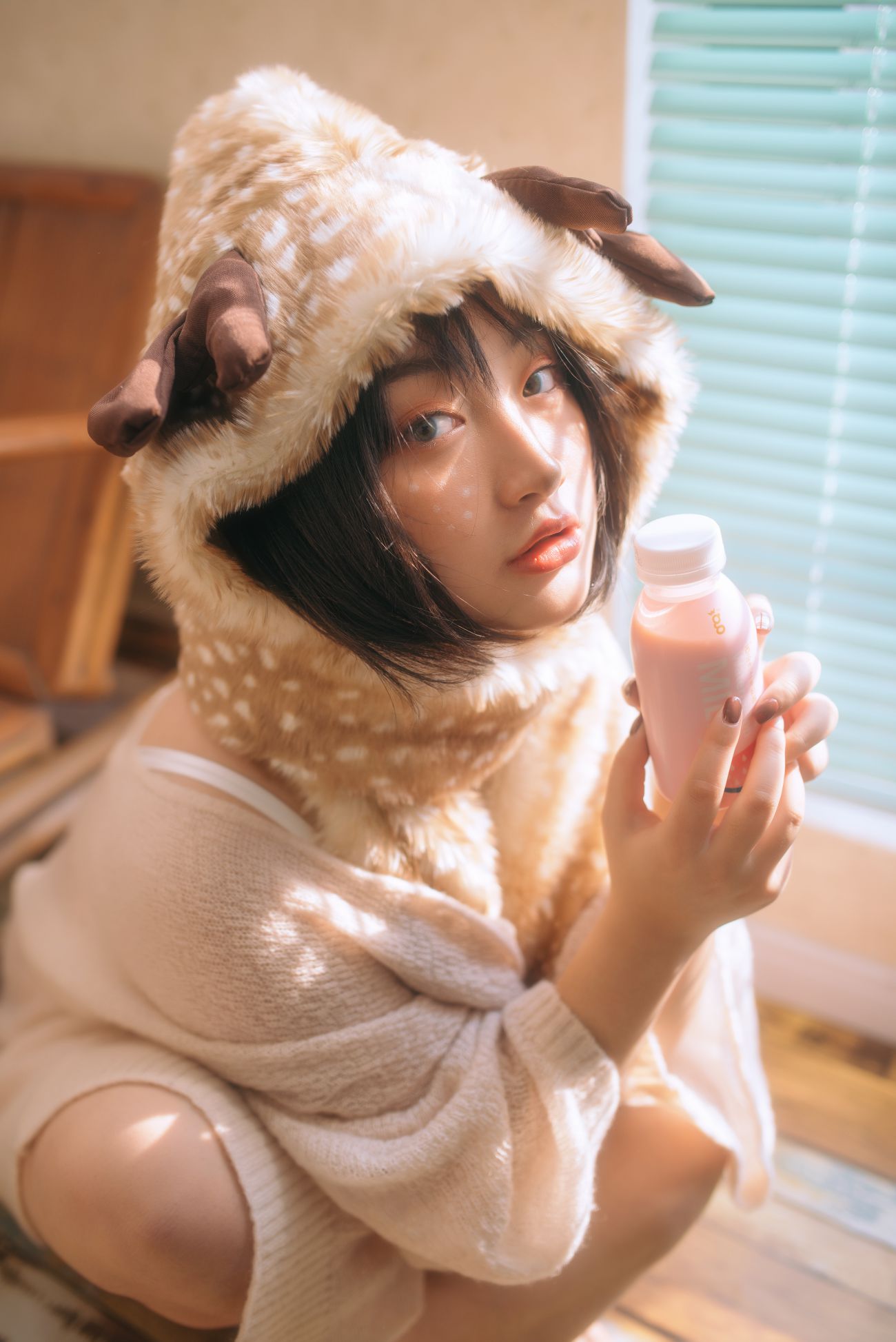 微博美少女野百合Cosplay性感写真圣诞 (18)