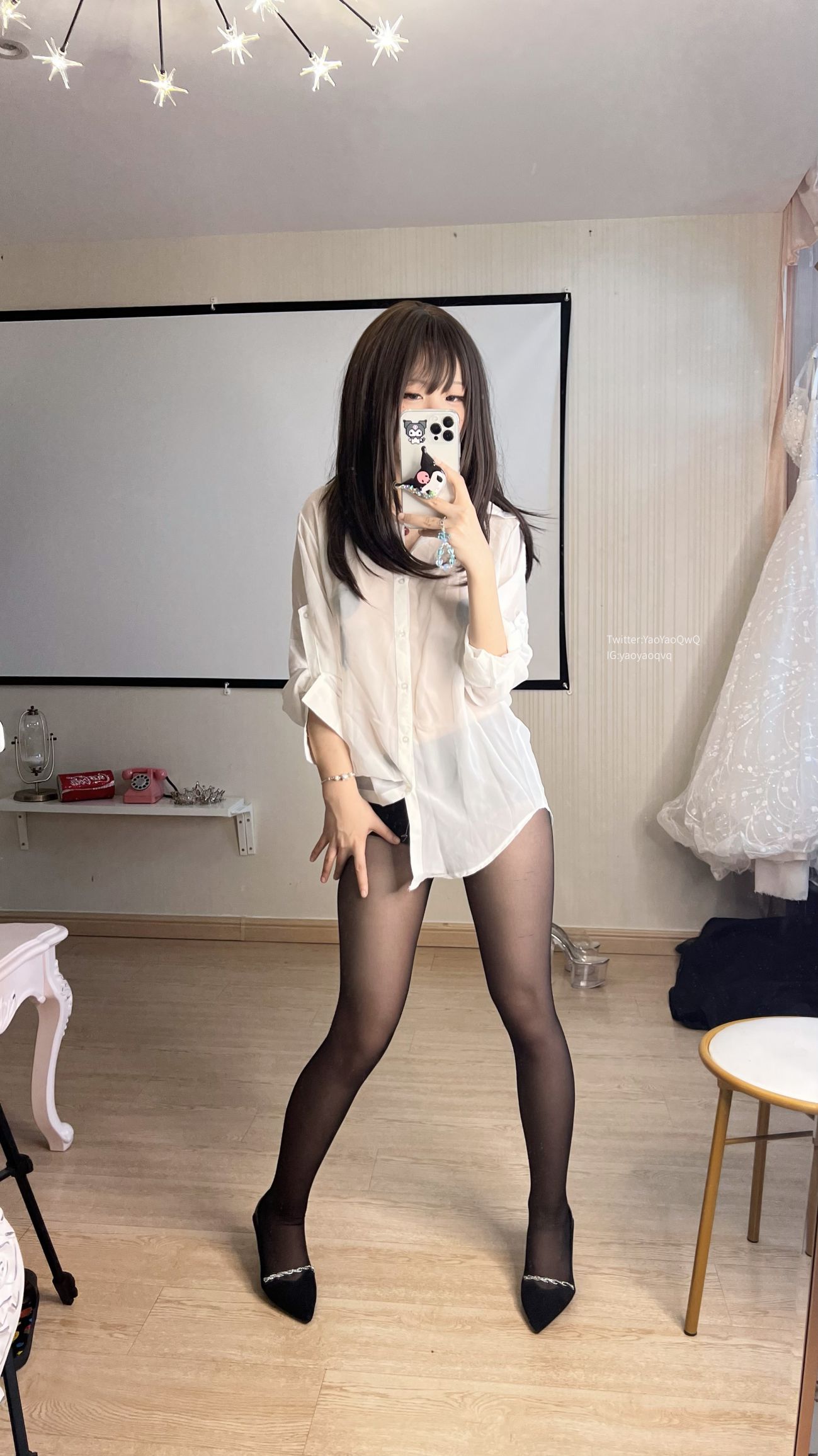 微博美少女摇摇乐yoyo性感写真白衫黑丝 (4)