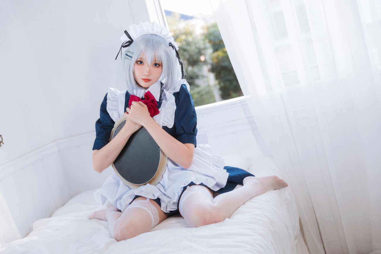 微博美少女瓜希酱Cosplay性感写真折纸女仆 (7)