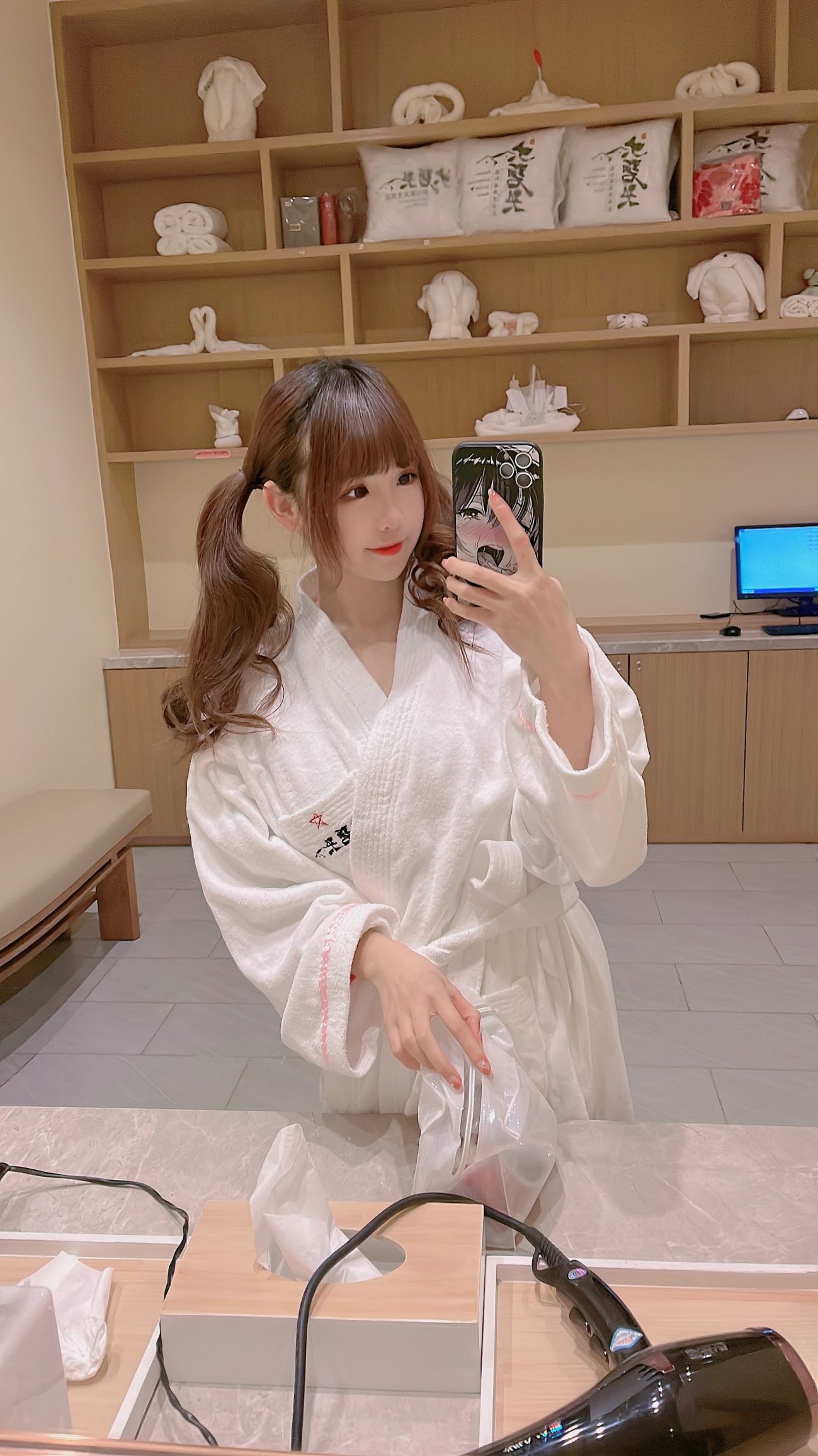 微博美少女miko酱ww性感写真泡汤啦 (4)