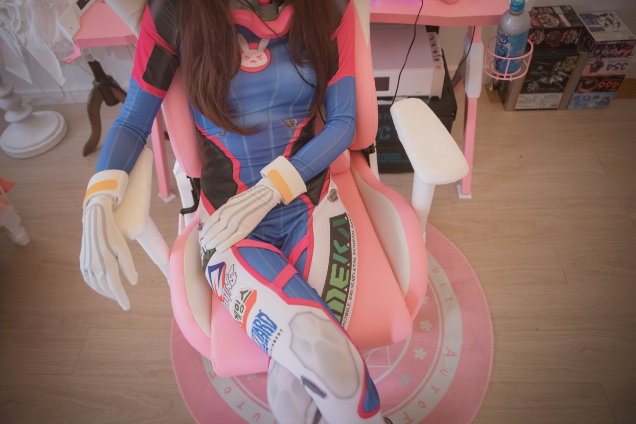 微博美少女木花琳琳是勇者Cosplay性感写真オーバーウォッチD.VA (18)