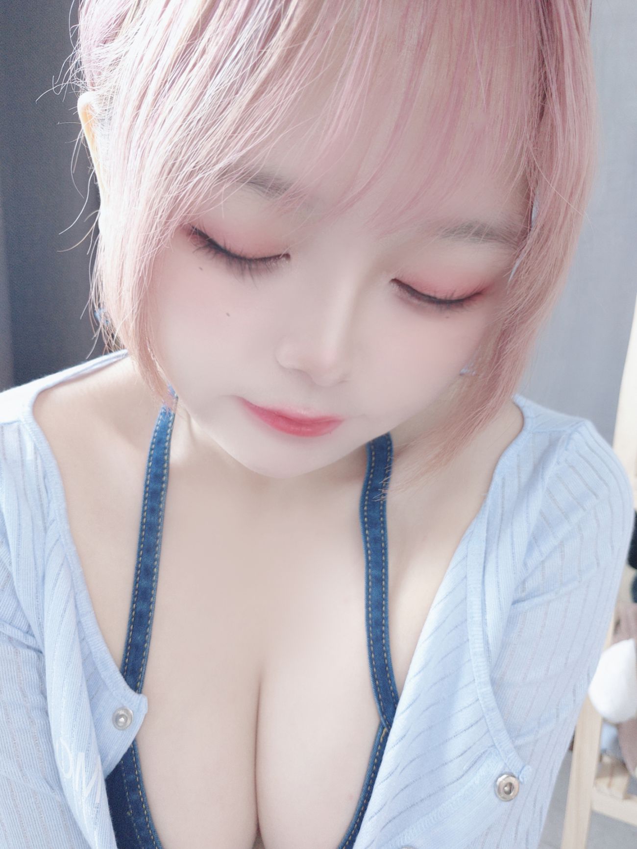 微博美少女日奈娇Cosplay性感写真牛仔裤 (36)