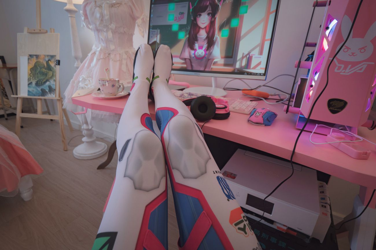 微博美少女木花琳琳是勇者Cosplay性感写真オーバーウォッチD.VA (44)