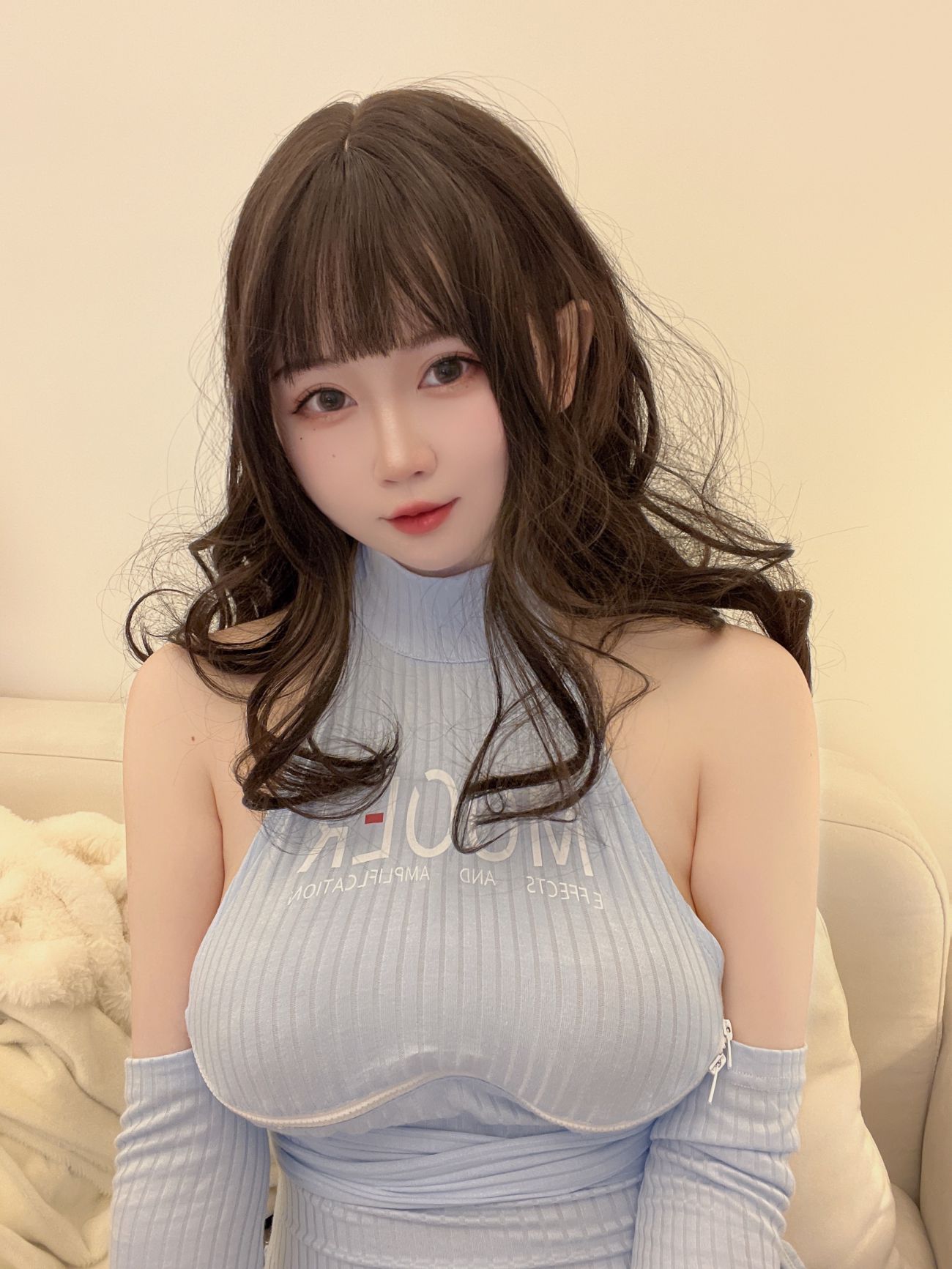 微博美少女是依酱呀Cosplay性感写真妹妹 (15)