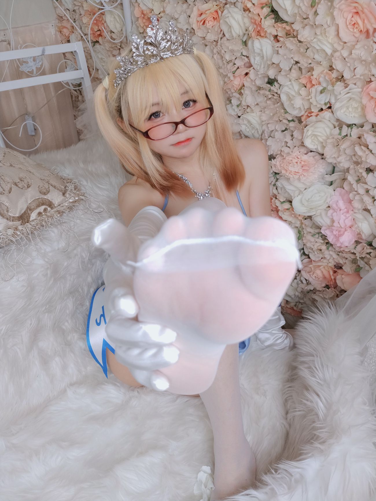 微博美少女摇摇乐yoyoCosplay性感写真闪光色 (103)