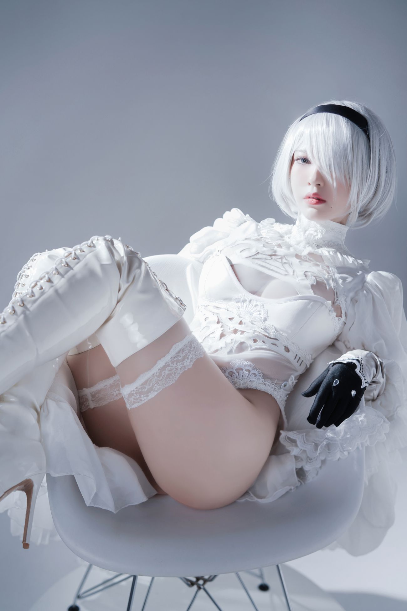 微博美少女半半子Cosplay性感写真Automataヨルハ二号B型 白いドレス (32)