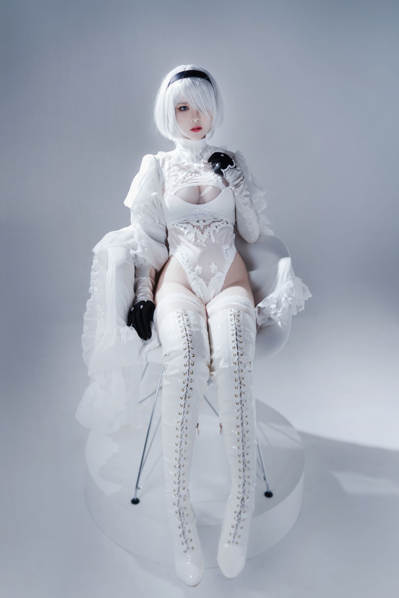 微博美少女半半子Cosplay性感写真Automataヨルハ二号B型 白いドレス (25)