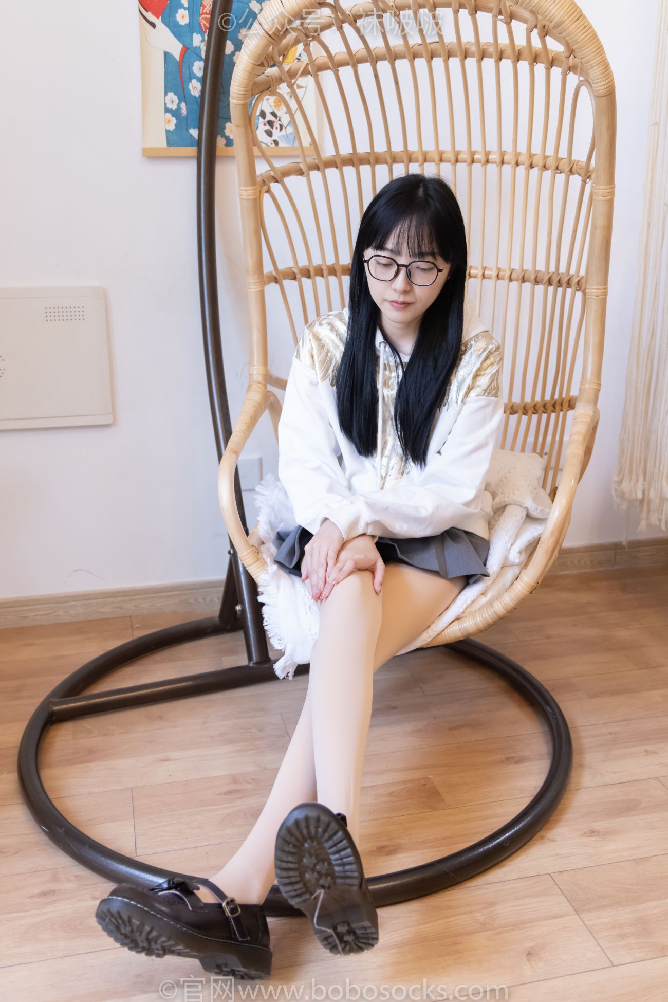 BoBoSocks袜啵啵美少女丝袜美脚写真第No.047期稚予皮鞋厚肉丝 (4)