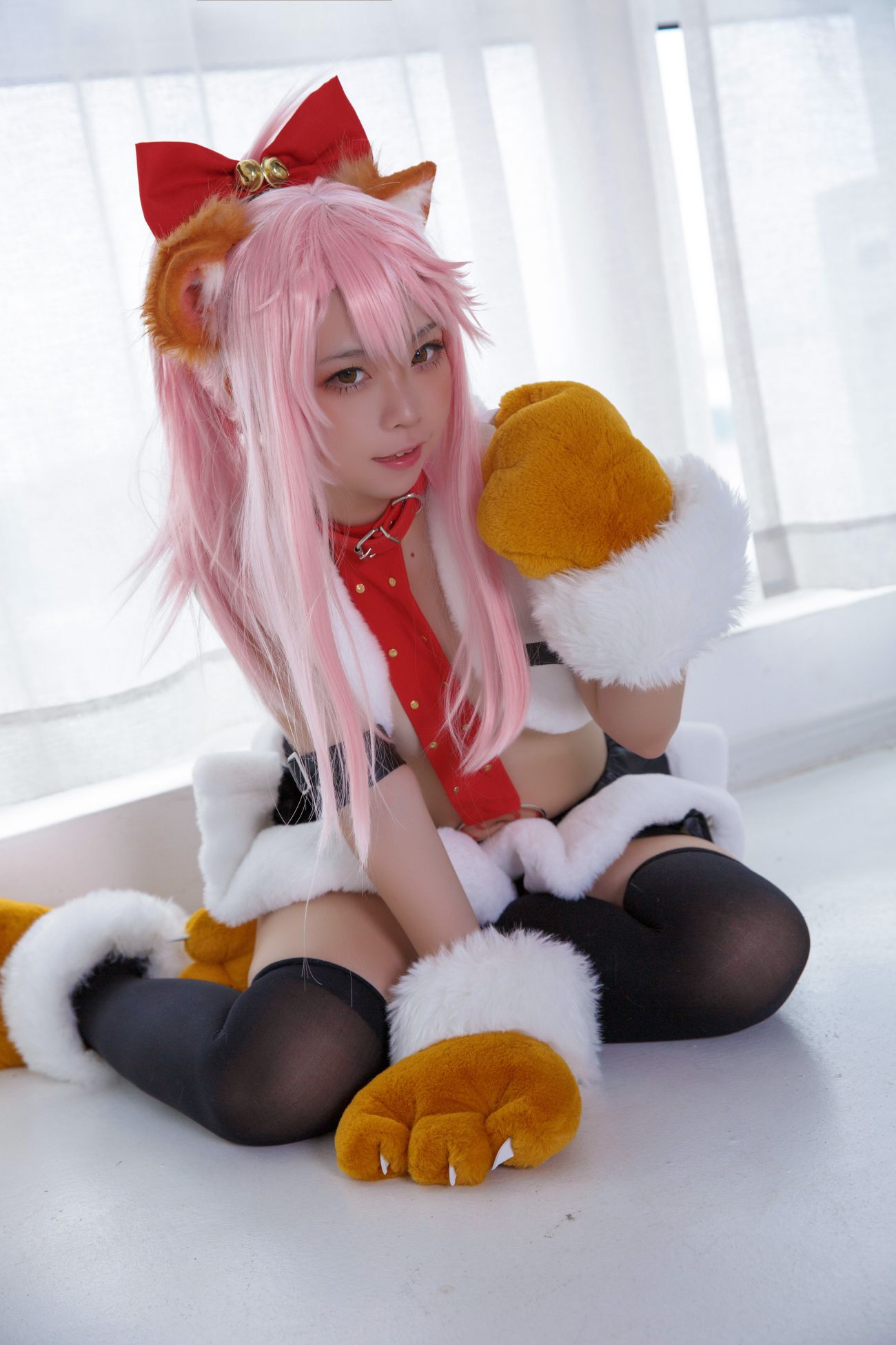 微博美少女G44不会受伤性感Cosplay写真小黑猫娘 (19)