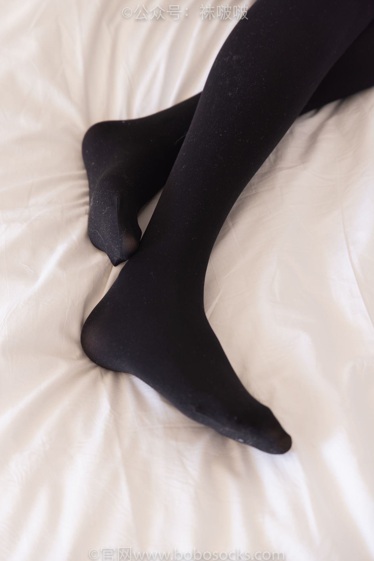 BoBoSocks袜啵啵美少女丝袜美脚写真第No.053期小甜豆皮鞋厚黑丝黑色蕾丝船袜 (41)