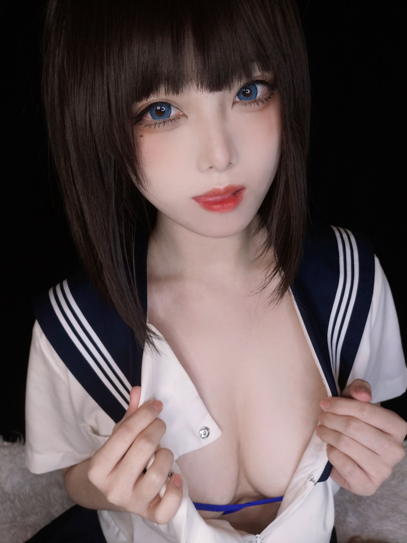 微博美少女蜜汁猫裘性感Cosplay写真坏学妹自拍 (36)