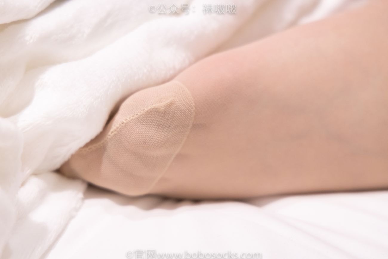 BoBoSocks袜啵啵美少女丝袜美脚写真第No.063期小甜豆平底鞋短肉丝短咖啡丝裸足 (64)