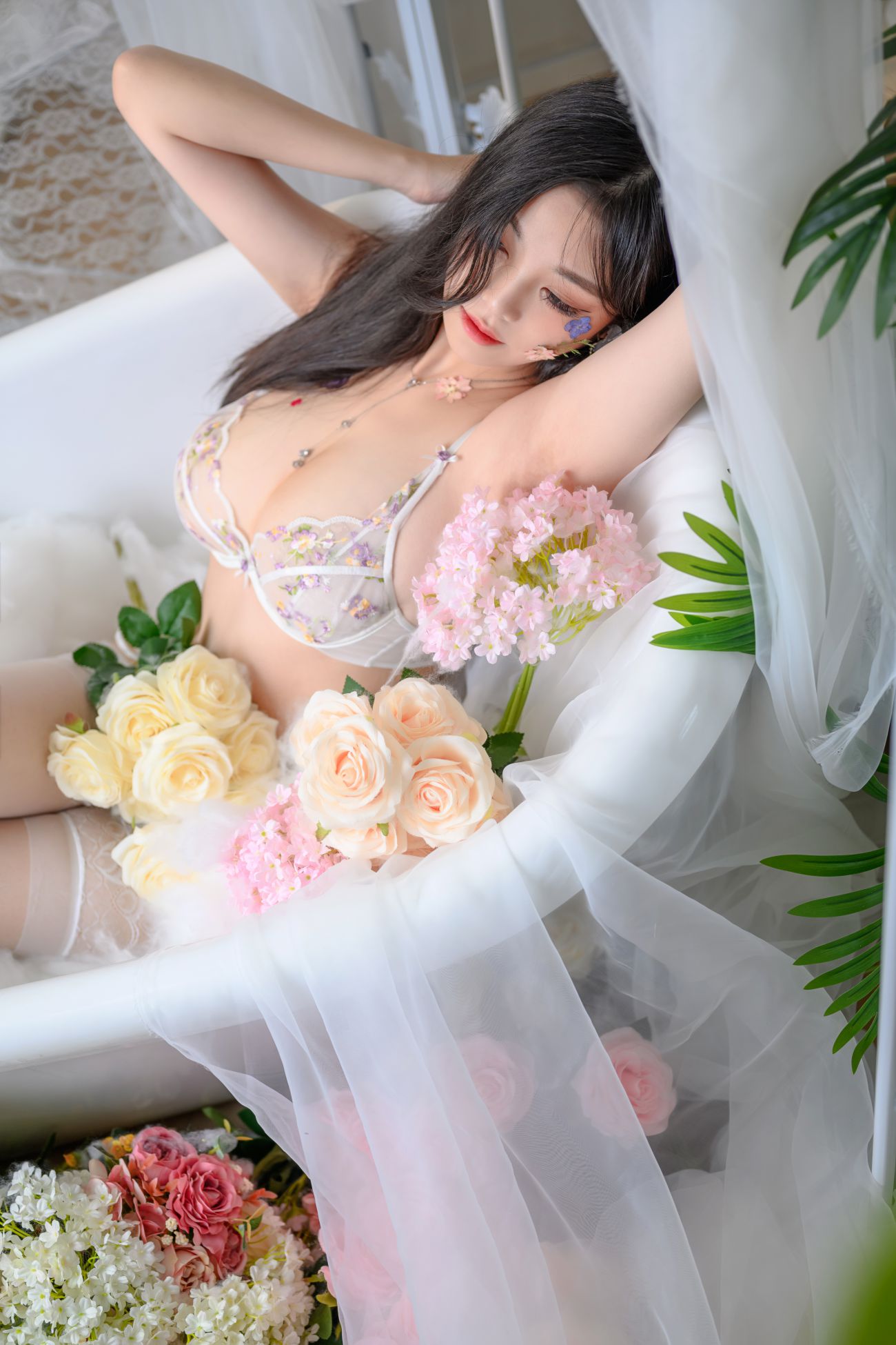 微博美少女蜜汁猫裘性感Cosplay写真花房少女 (46)