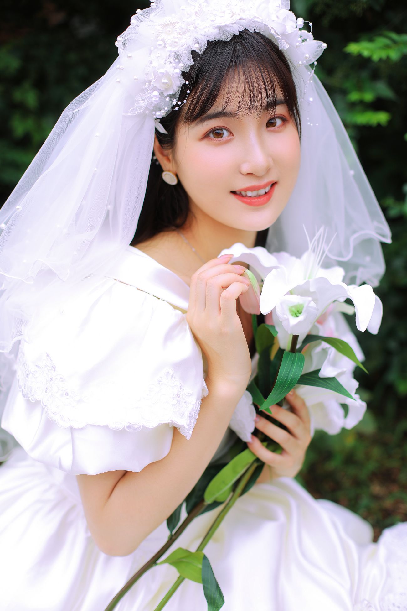 YITUYU艺图语模特唯美写真2021.11.08期新娘的嫁纱我是金儿呀 (8)