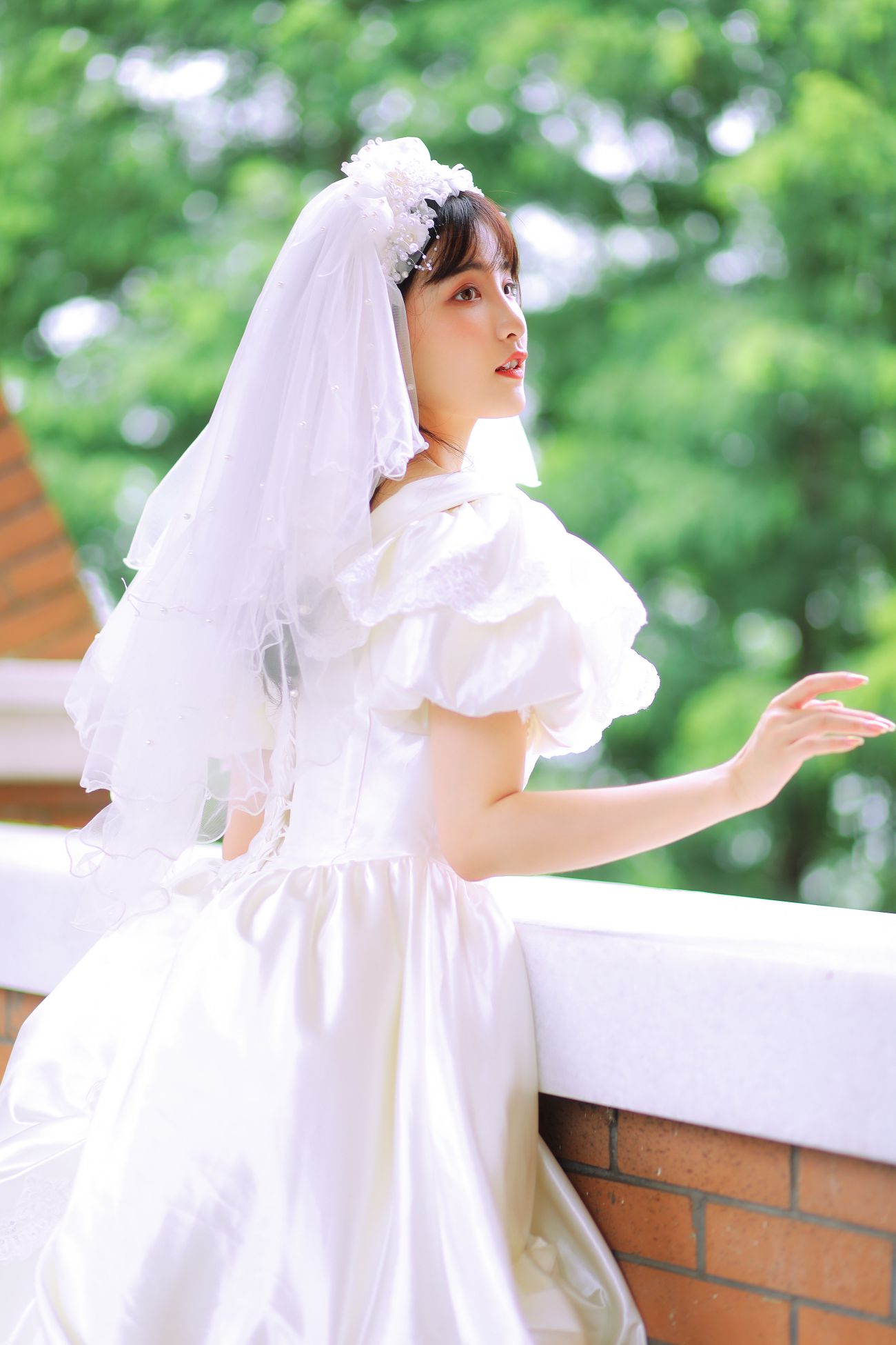YITUYU艺图语模特唯美写真2021.11.08期新娘的嫁纱我是金儿呀 (3)