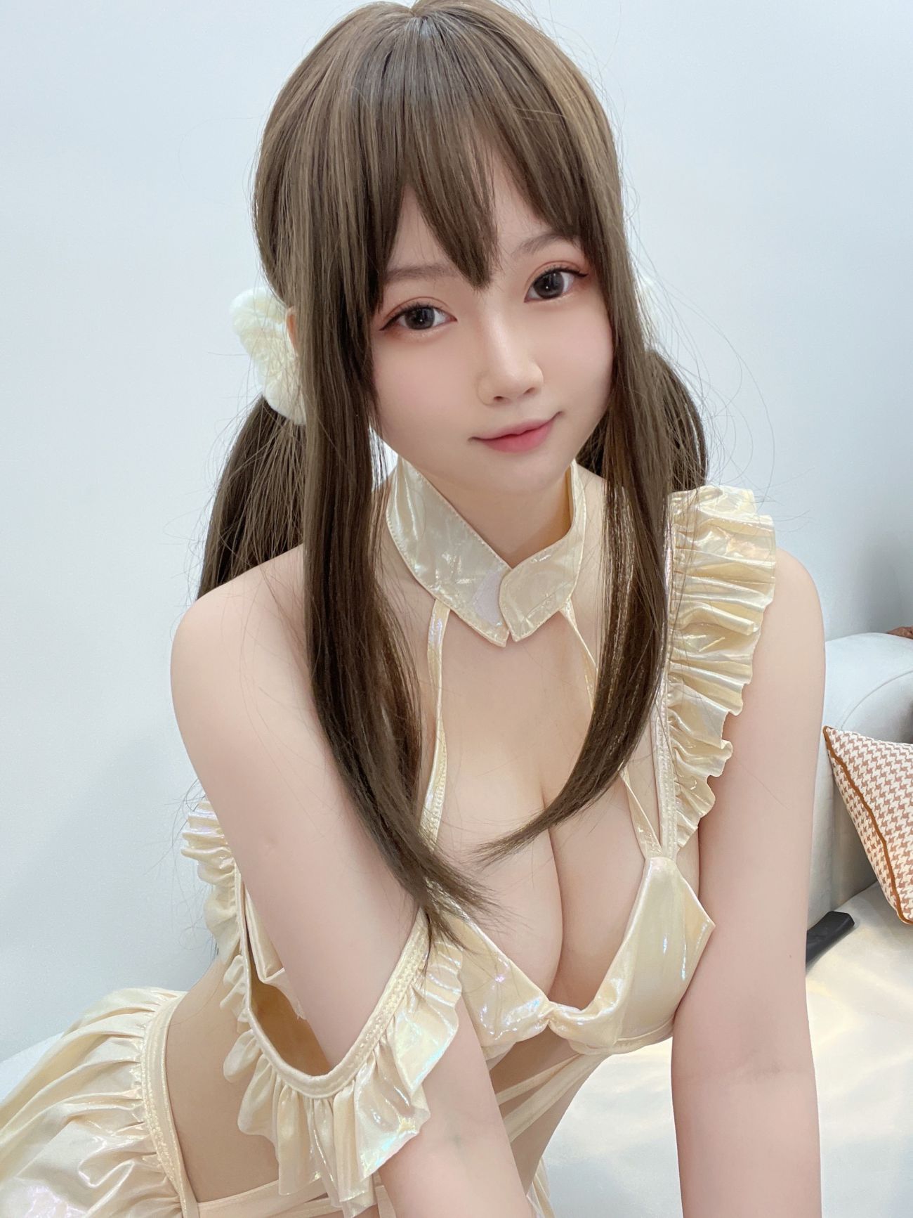 微博美少女是依酱呀性感Cosplay写真镭射连体衣 (29)