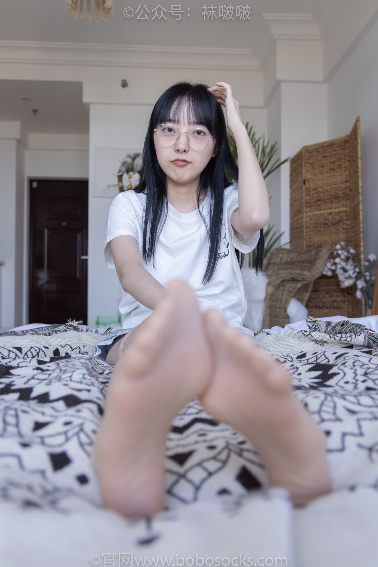 BoBoSocks袜啵啵美少女丝袜美脚写真第No.086期稚予平底鞋过膝肉丝 (100)