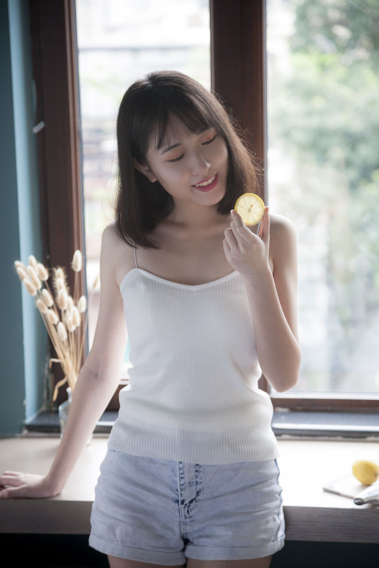 YITUYU艺图语模特唯美写真2021.10.30期柠檬味的夏天 琳琳 (17)