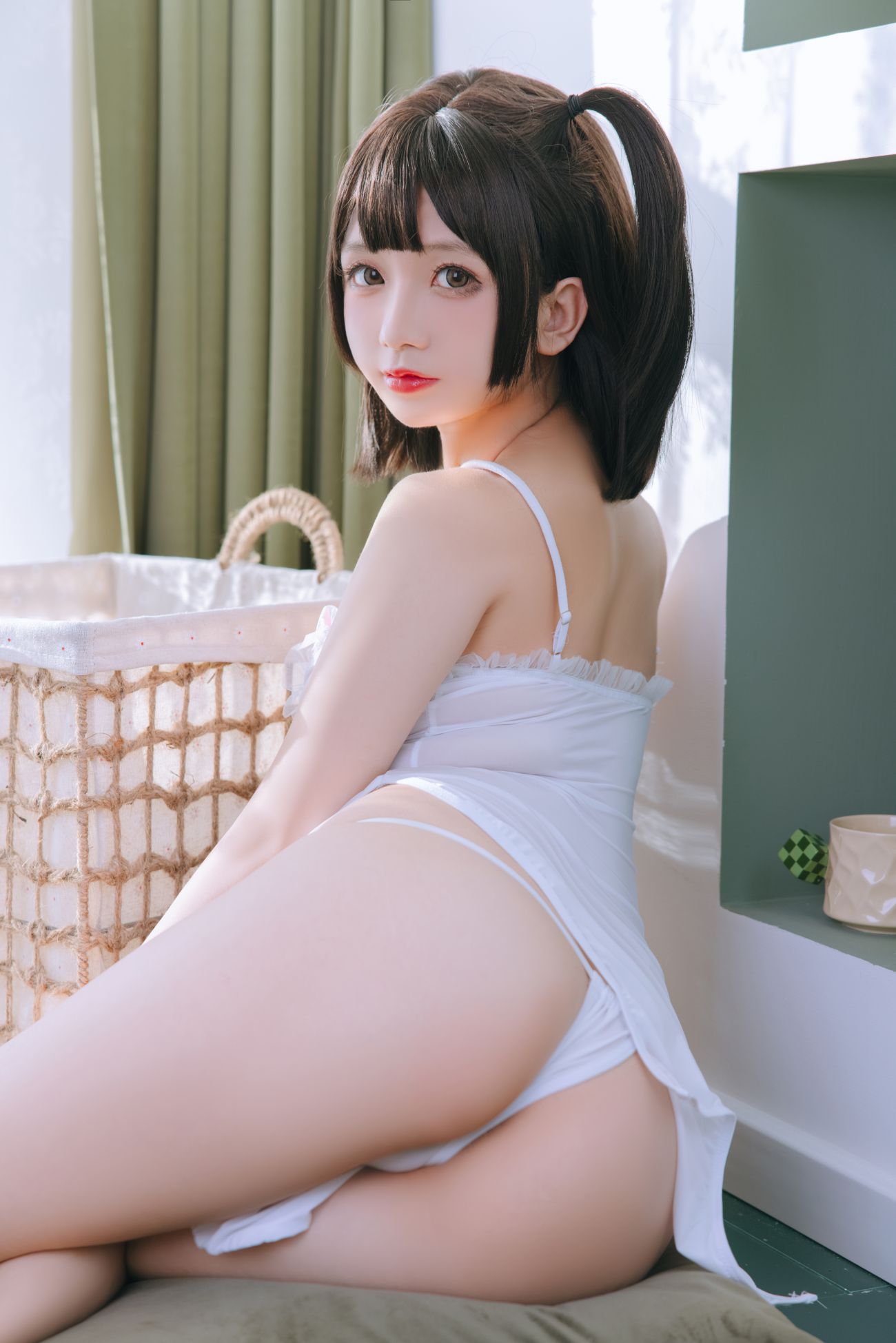 微博美少女日奈娇性感Cosplay写真湿身小白裙 (27)