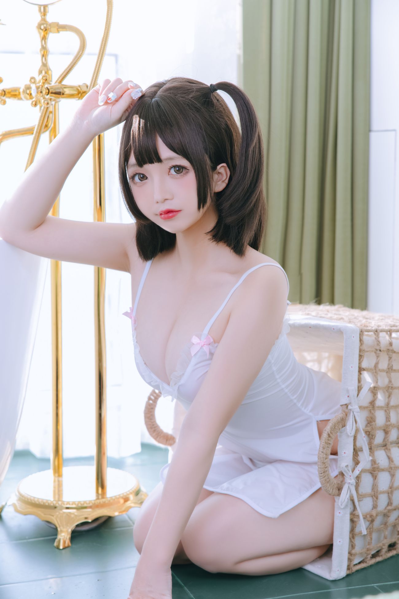 微博美少女日奈娇性感Cosplay写真湿身小白裙 (18)