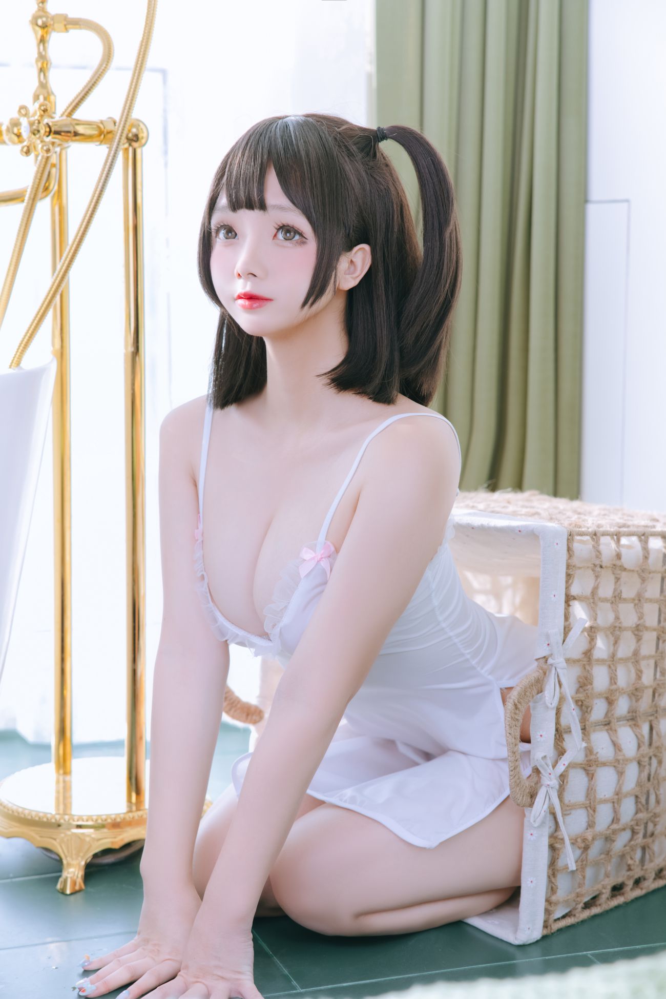 微博美少女日奈娇性感Cosplay写真湿身小白裙 (19)