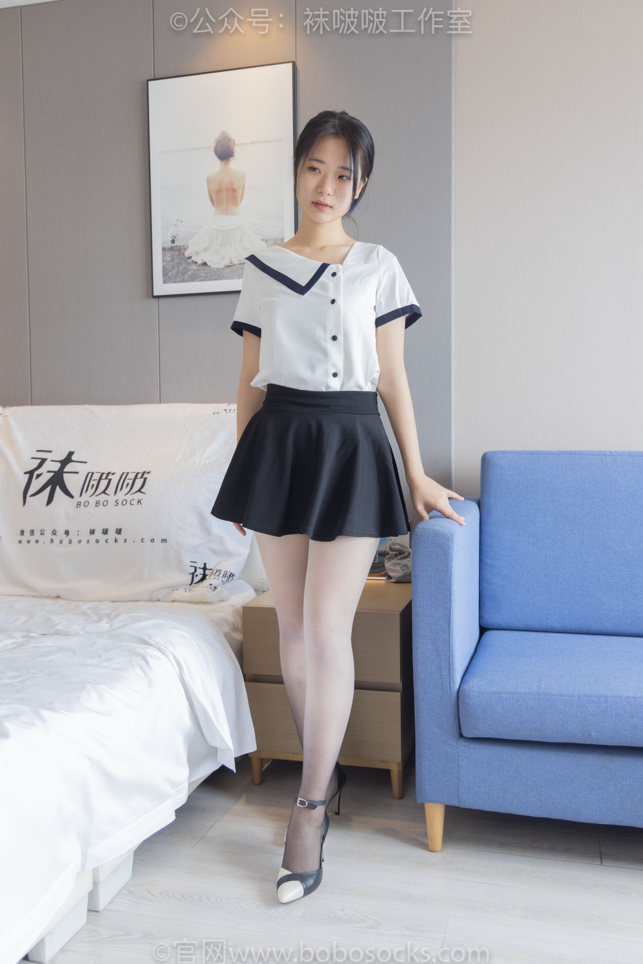 BoBoSocks袜啵啵美少女丝袜美脚写真第No.089期小淳高跟鞋黑白渐变丝袜 (12)