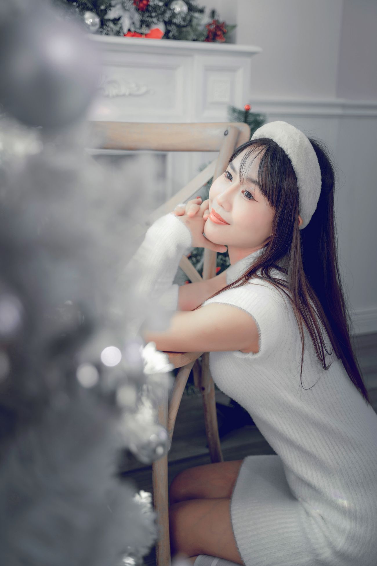 YITUYU艺图语模特唯美写真2021.12.21期圣诞少女 lin (16)