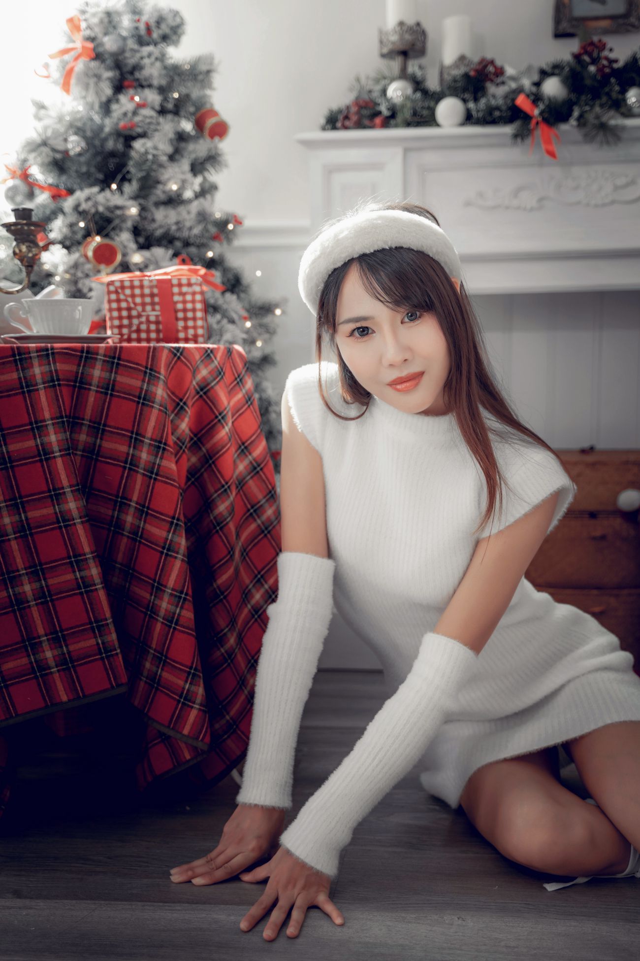 YITUYU艺图语模特唯美写真2021.12.21期圣诞少女 lin (8)