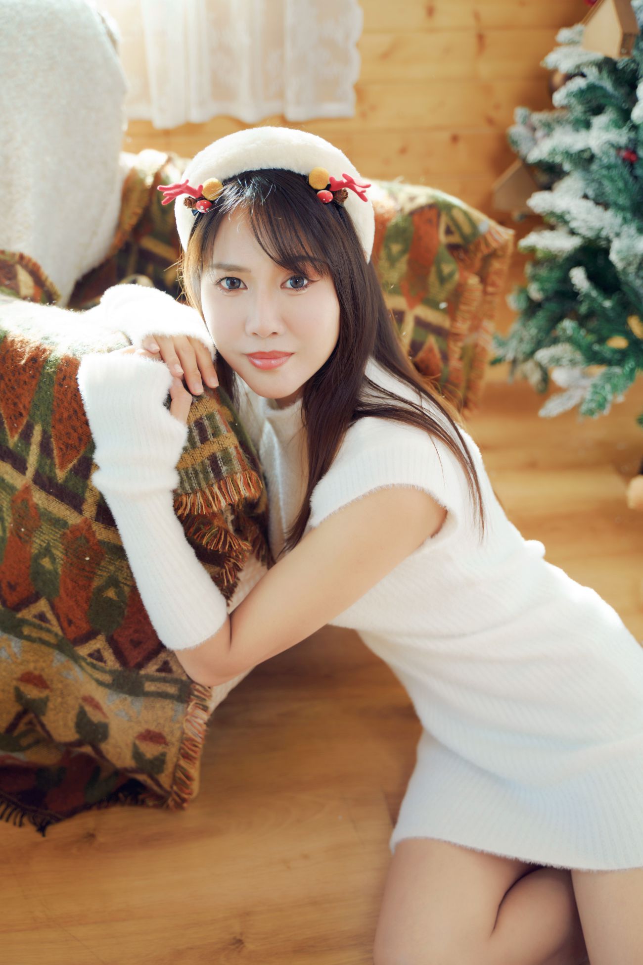 YITUYU艺图语模特唯美写真2021.12.21期圣诞少女 lin (42)