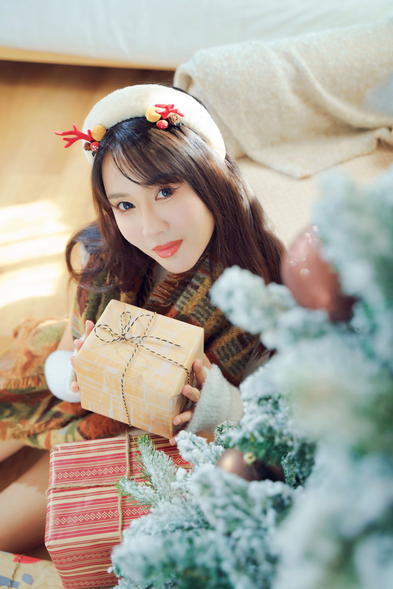 YITUYU艺图语模特唯美写真2021.12.21期圣诞少女 lin (34)