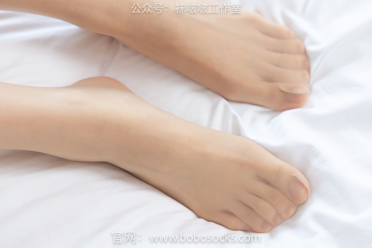 BoBoSocks袜啵啵美少女丝袜美脚写真第No.094期稚予高跟鞋肉丝 (69)