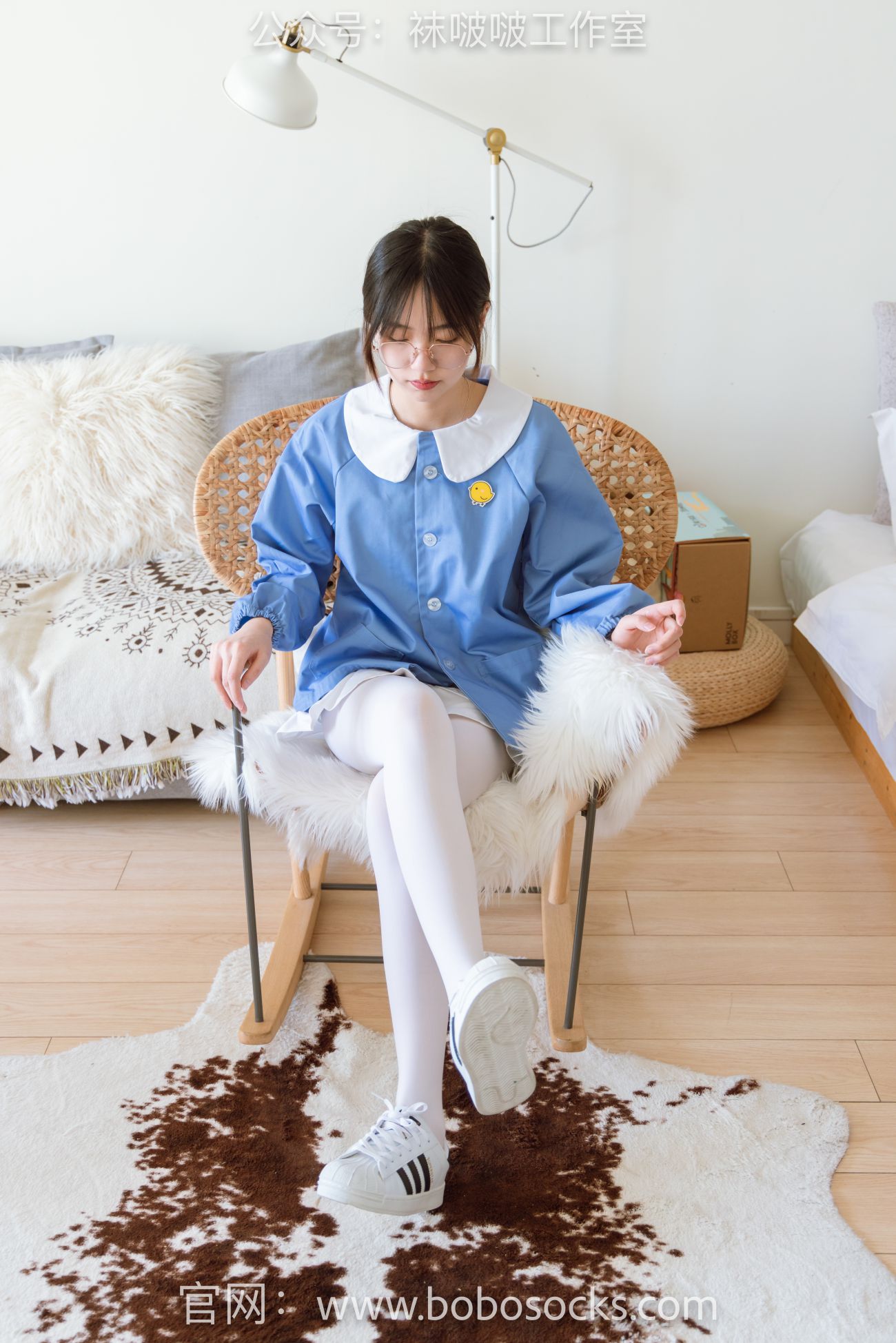 BoBoSocks袜啵啵美少女丝袜美脚写真第No.093期小甜豆贝壳头厚白丝 (9)