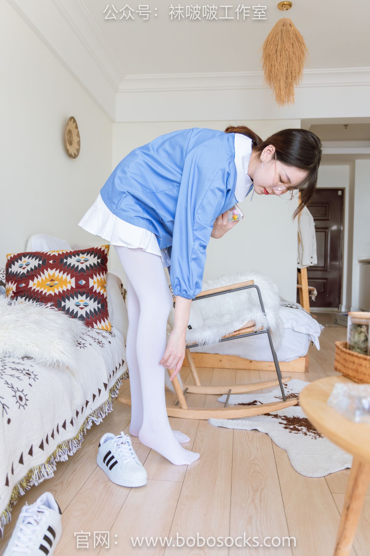 BoBoSocks袜啵啵美少女丝袜美脚写真第No.093期小甜豆贝壳头厚白丝 (65)